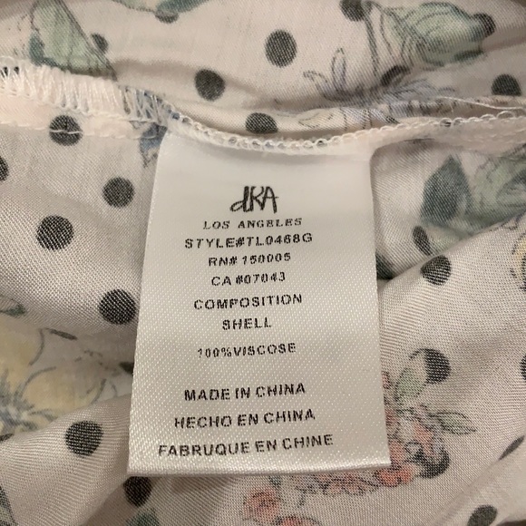 Anthro dRA Los Angelos White Polka Dot Floral Shirt - Picture 11 of 13